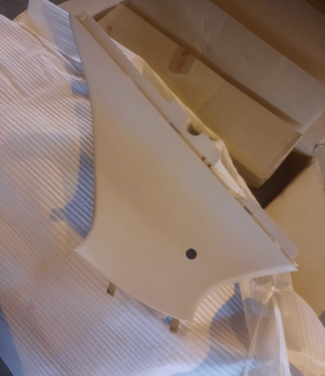 قاب ستون عقب راست برلیانس برلیانس سری 300