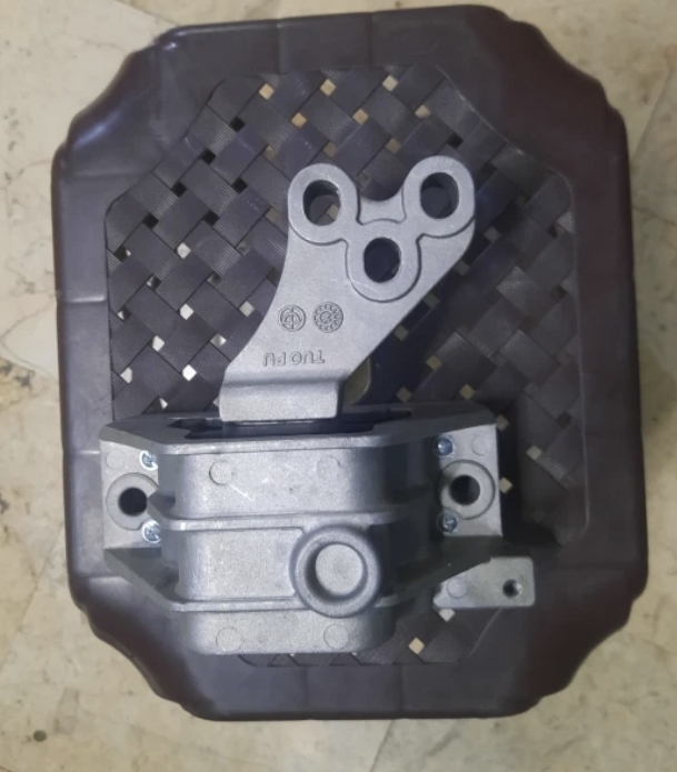 دسته موتور راست برلیانس۳۳۰ اتومات