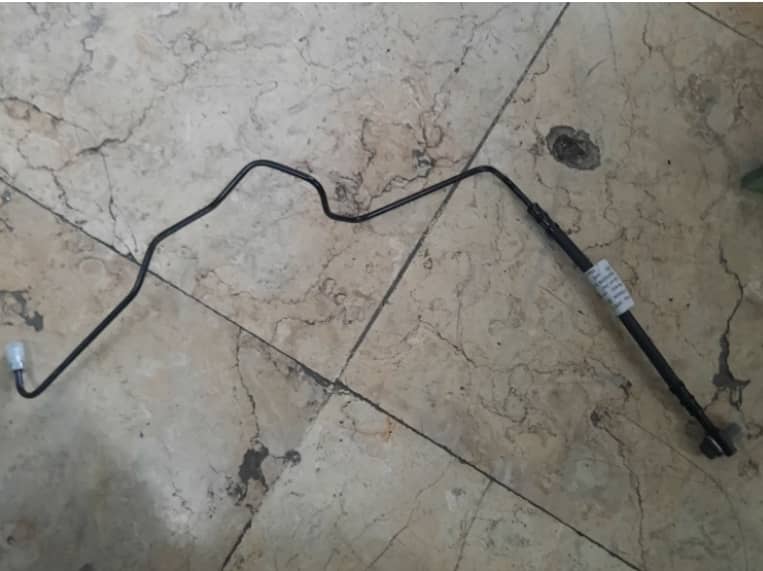 شلنگ کامل ترمز عقب چپ برلیانس ۳۳۰ و  کراس