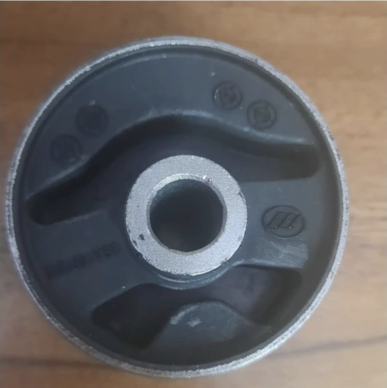 بوش دسته موتور جلولیفان820