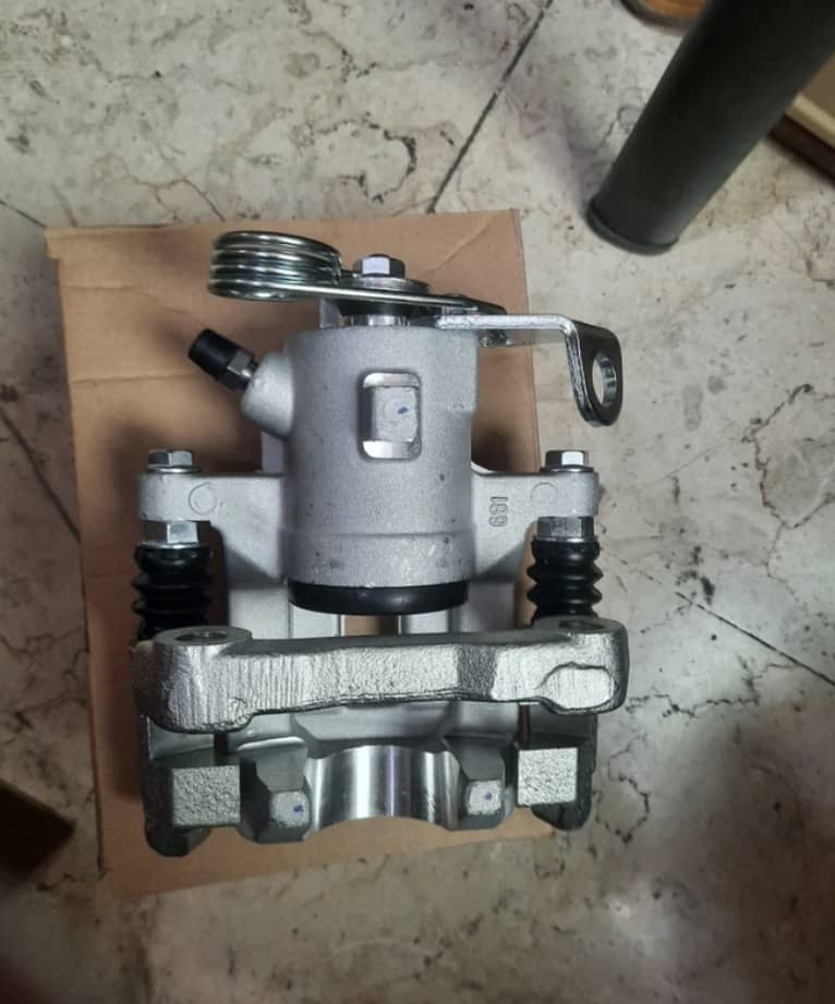 سیلندر ترمز عقب برلیانس سری ۳۲۰