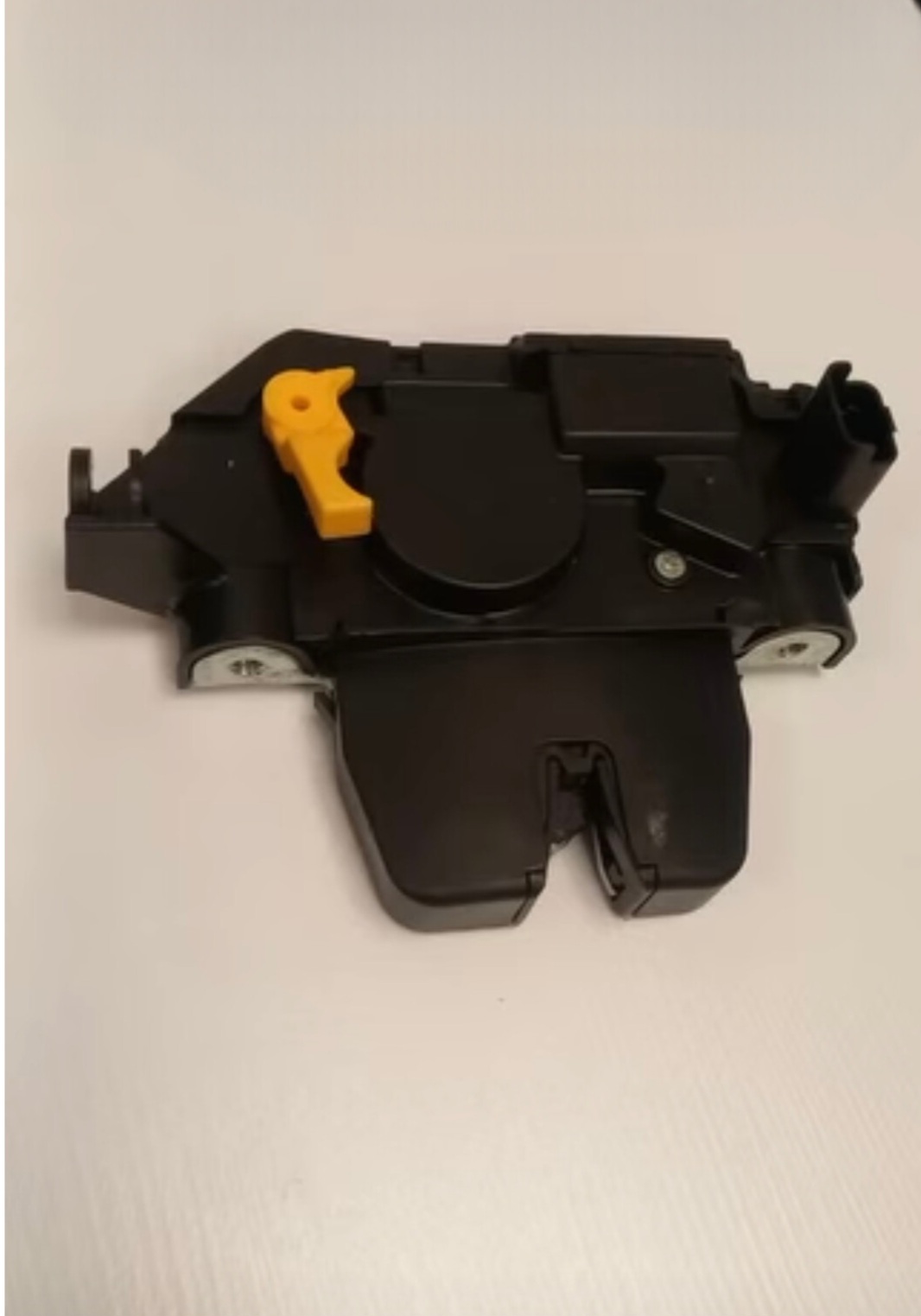 قفل درب صندوق لاماری