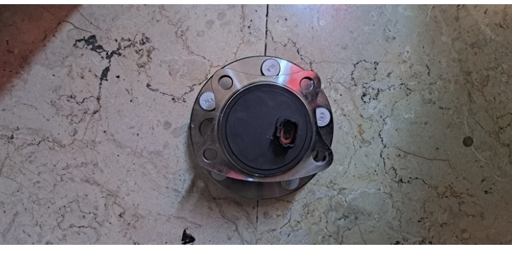 توپی چرخ عقب لیفان۸۲۰ سمت چپ