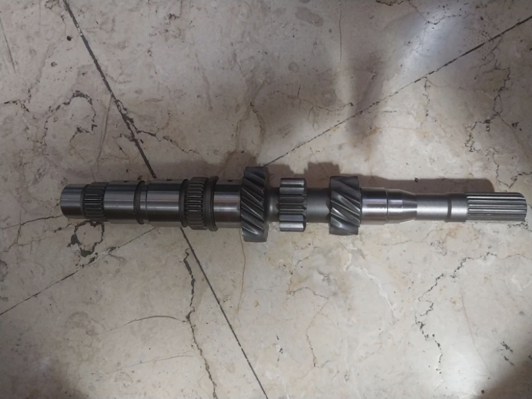 شفت ورودی گیربکس لیفان X60 دنده معمولی