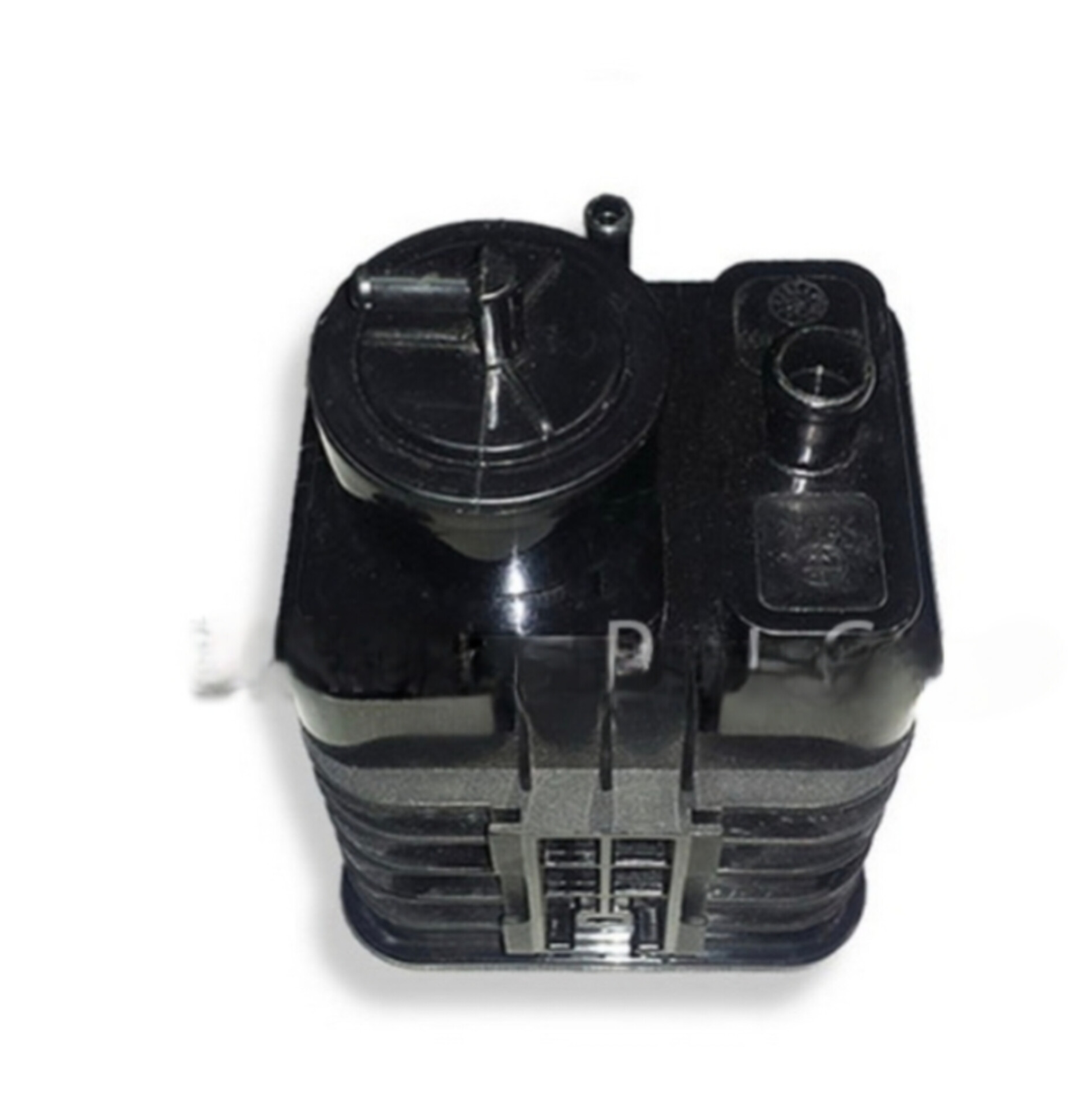 کنیستربنزین برلیانس 220