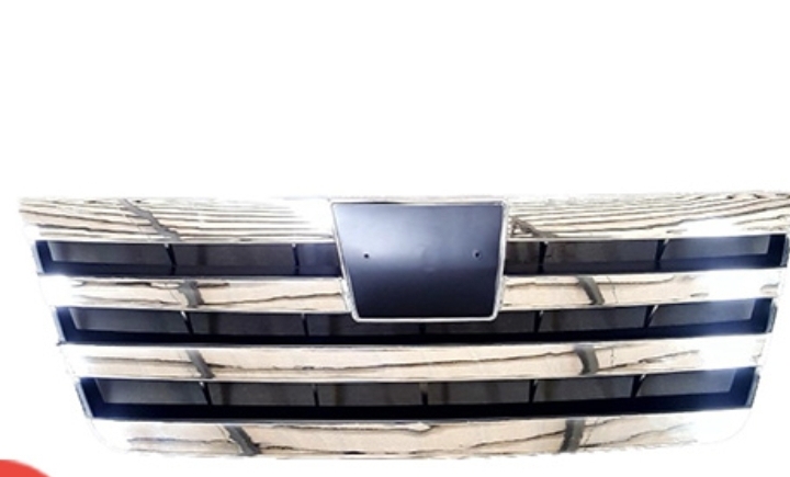 جلو‌پنجره ام وی ام ۵۳۰